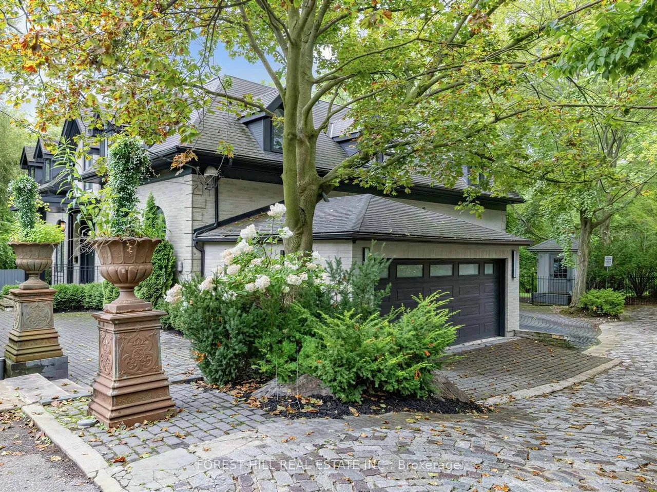 55 Strathearn Boulevard — photo 50
