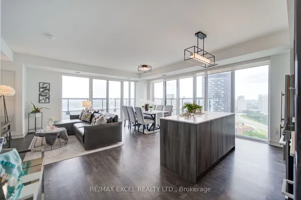 20 Inn On The Park Drive