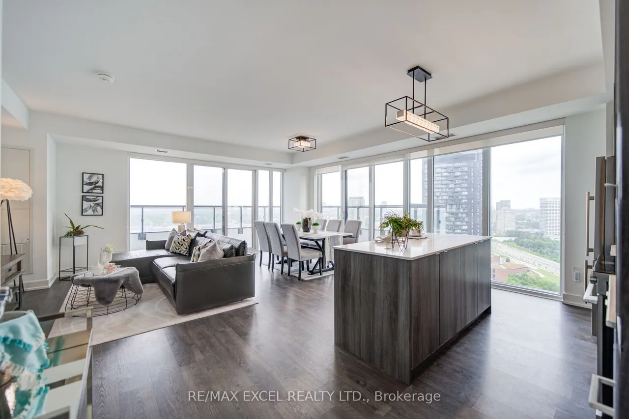 20 Inn On The Park Drive