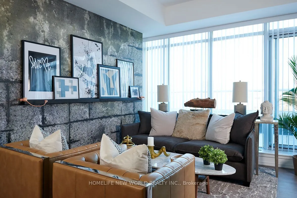 783 Bathurst Street