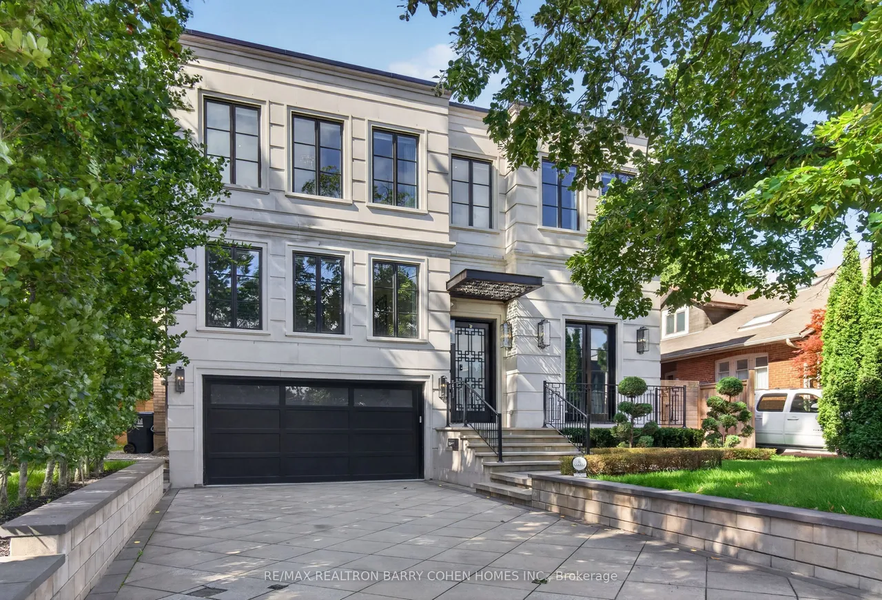 154 Yonge Boulevard