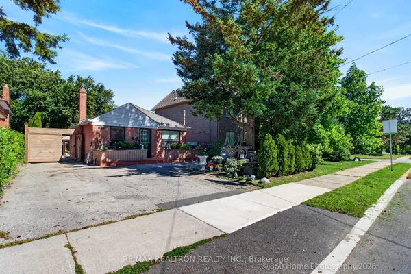 84 Ranee Avenue — photo 2