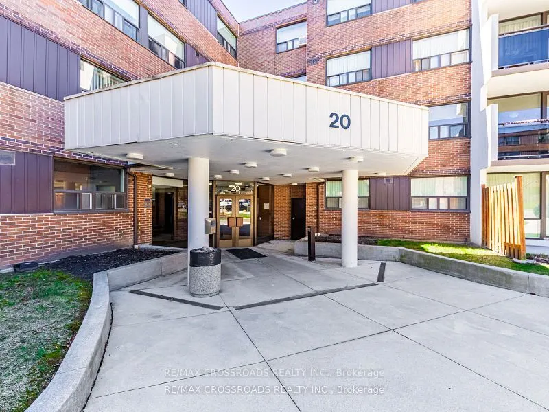 20 Sunrise Avenue — photo 2