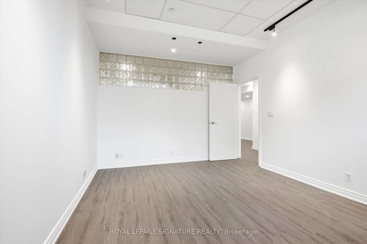 2900 Yonge Street — photo 25