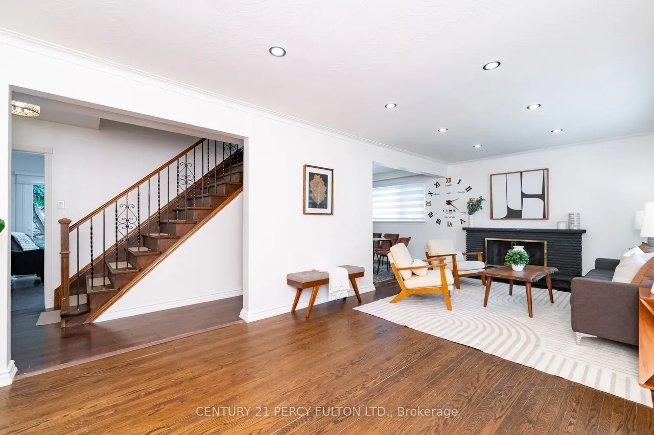 6 Donna Court — photo 3