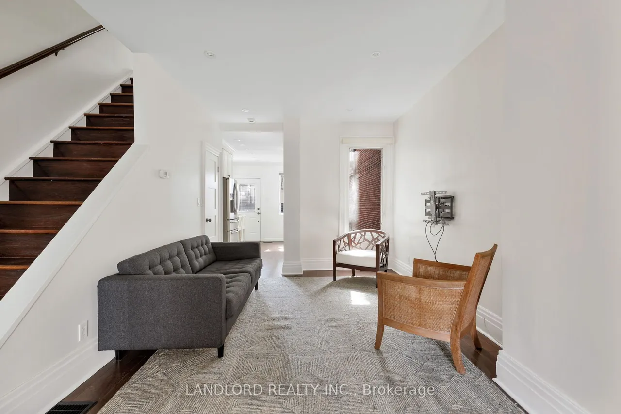 107A Scollard Street — photo 3