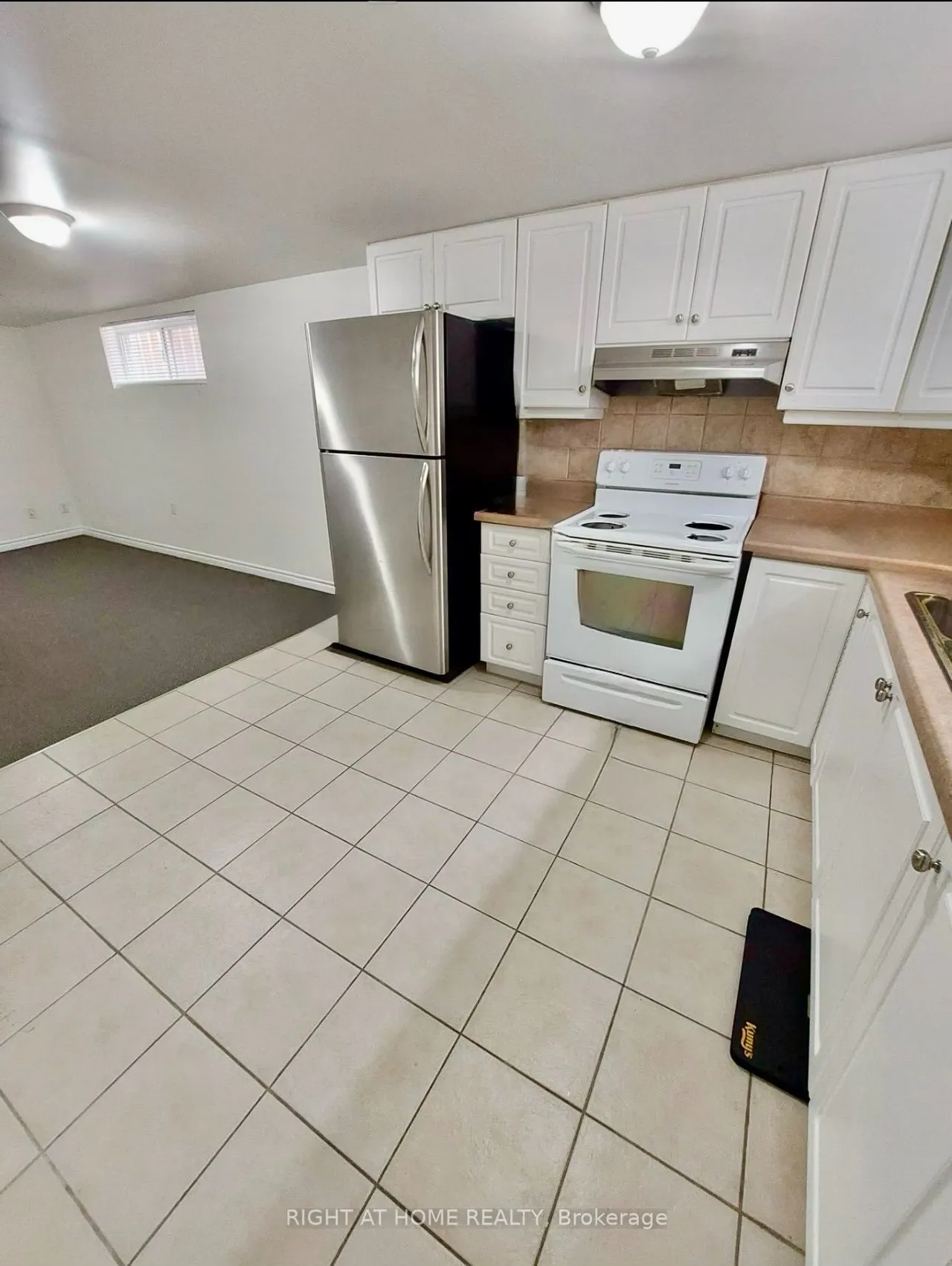 28 Gorman Park Road — photo 9