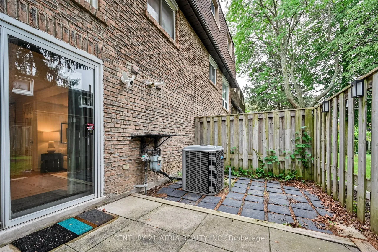 19 Aspenwood Drive — photo 28