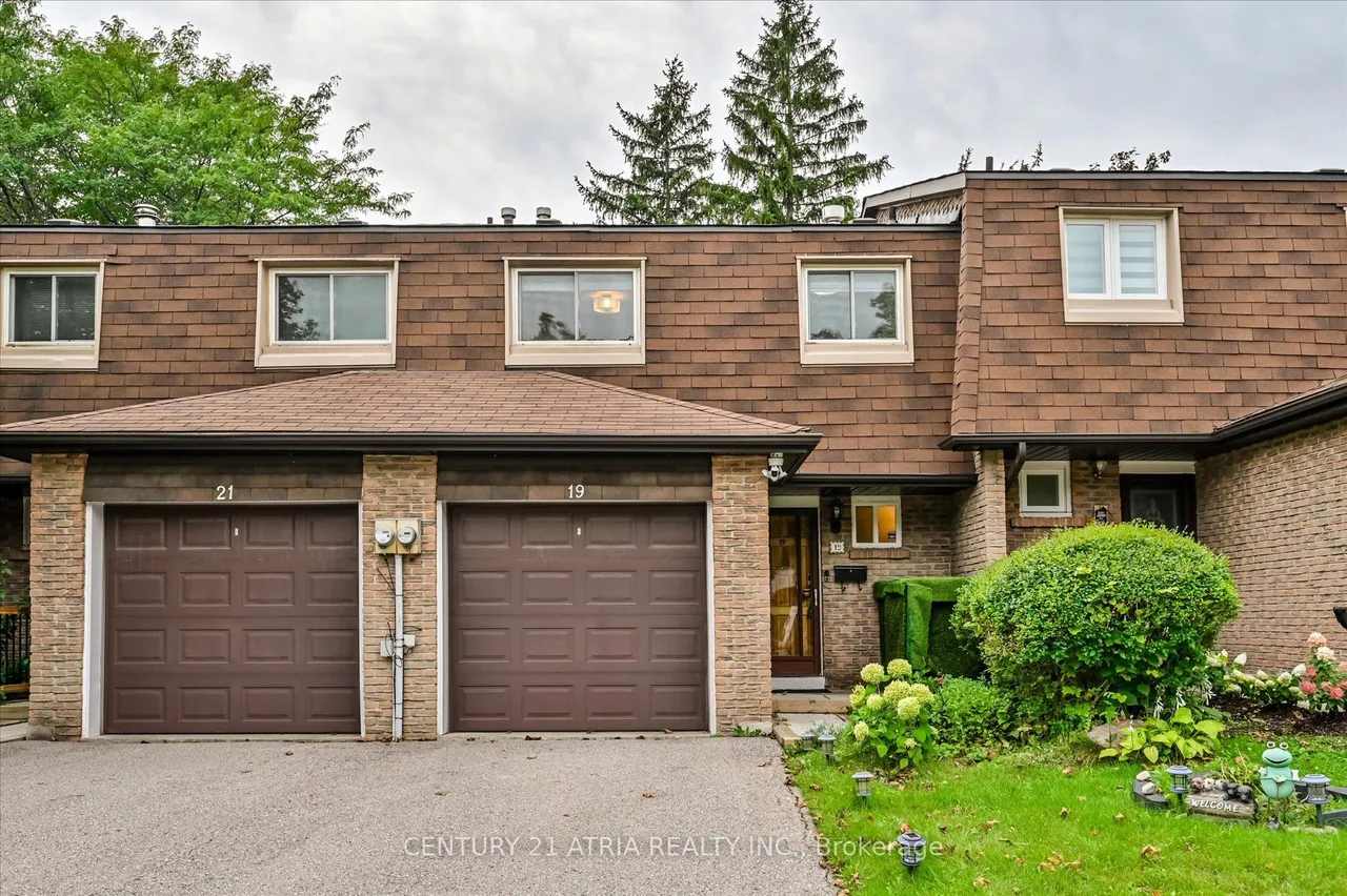 19 Aspenwood Drive