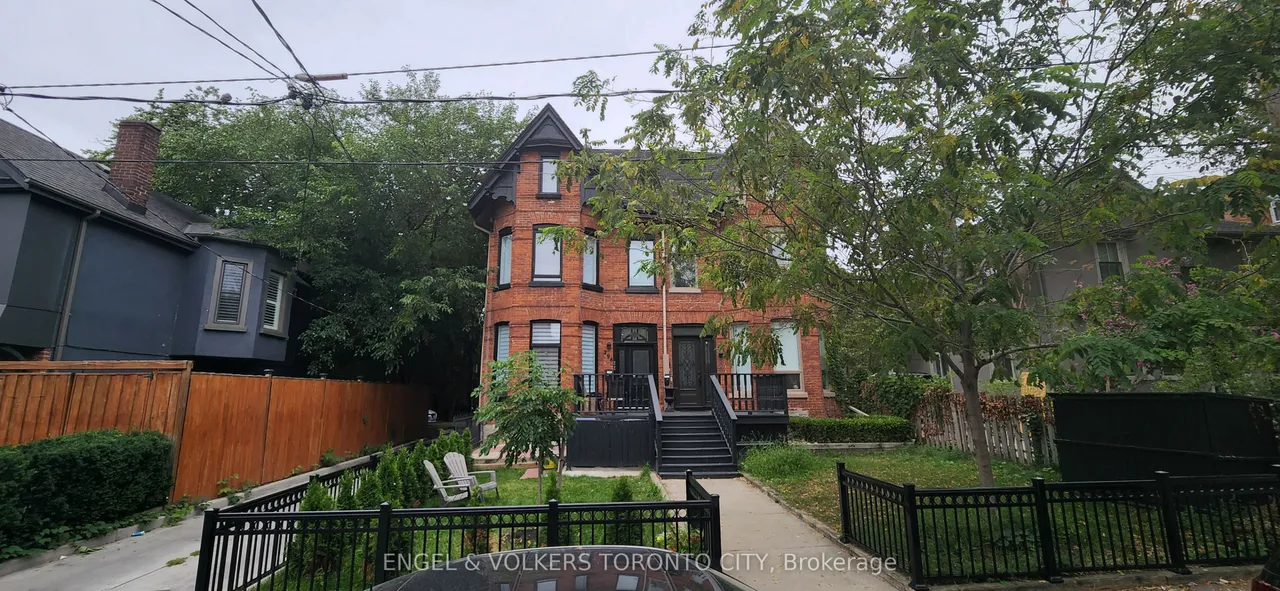 298 Seaton Street — photo 3