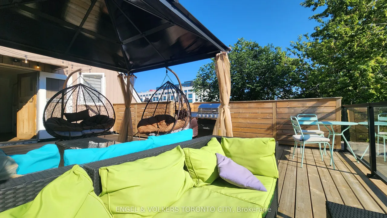 298 Seaton Street — photo 39