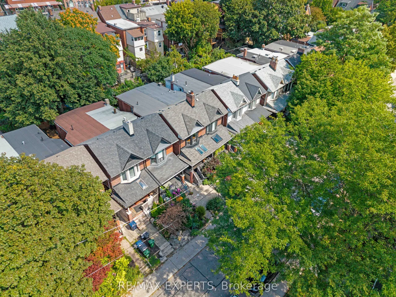 54 Marchmount Road — photo 3