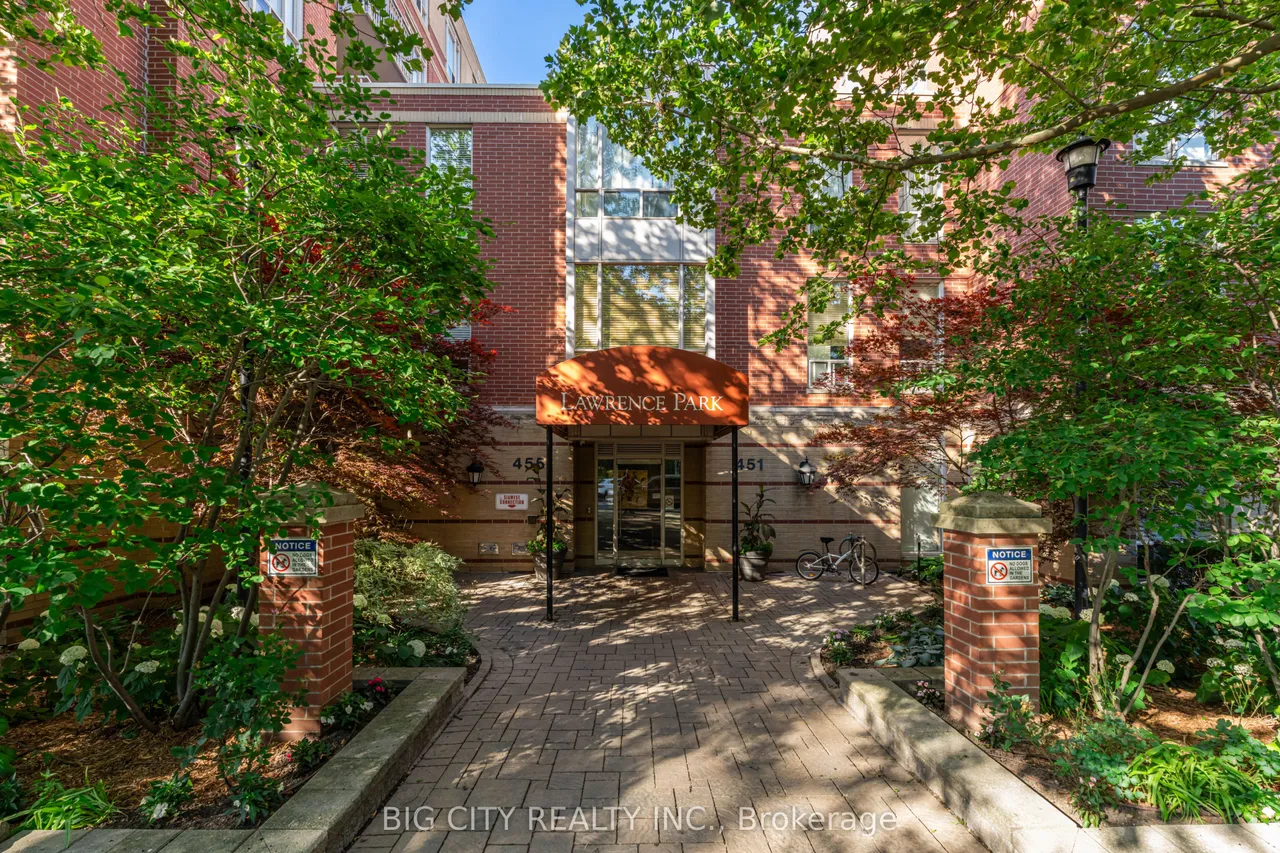 455 Rosewell Avenue