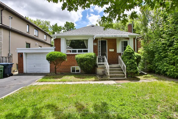 33 Regina Avenue