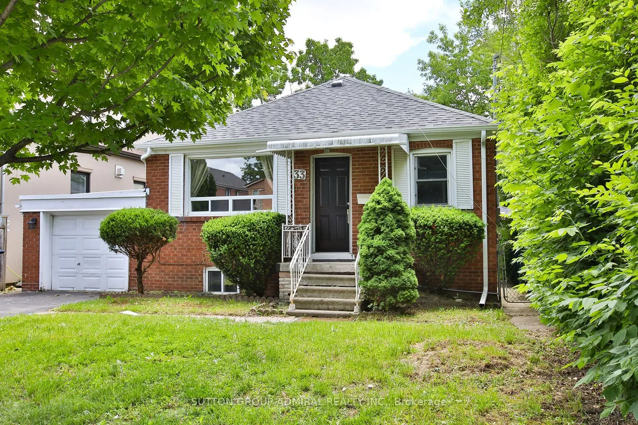 33 Regina Avenue — photo 2