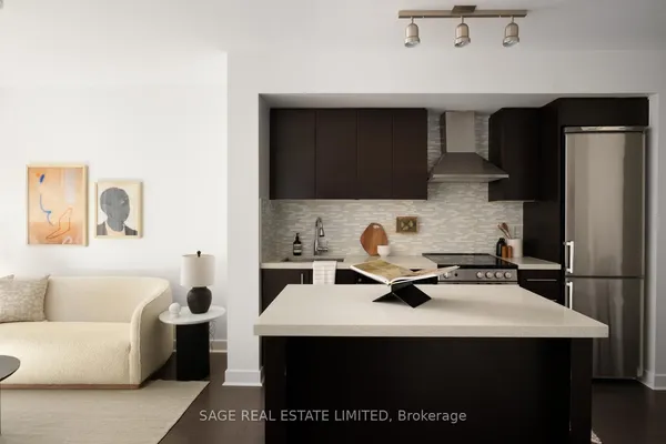 58 Orchard View Boulevard — photo 2
