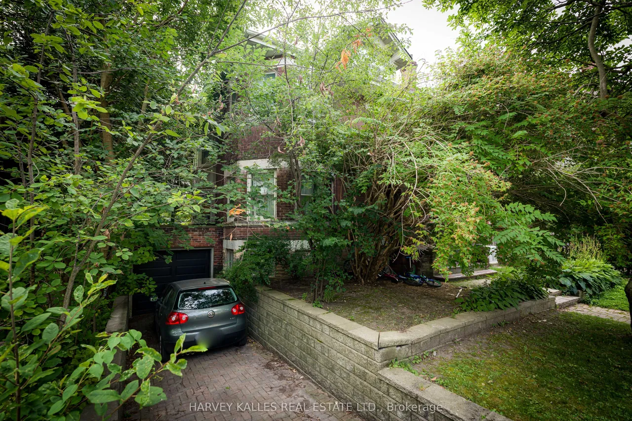 219 Balmoral Avenue — photo 3