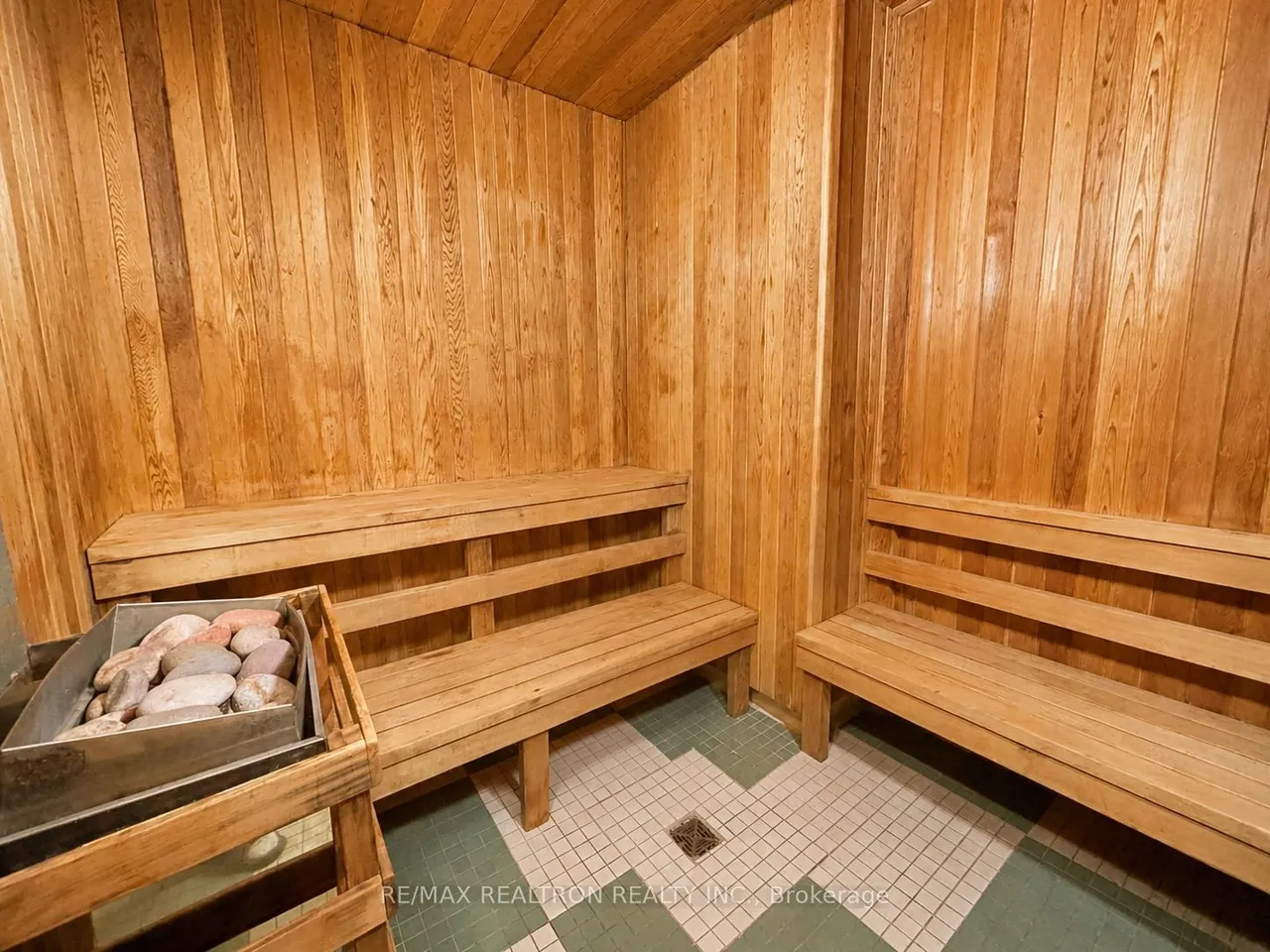 188 Doris Avenue — photo 17