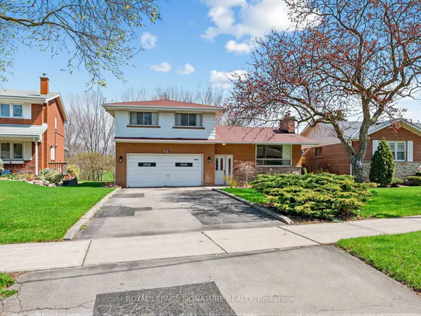 62 Dukinfield Crescent
