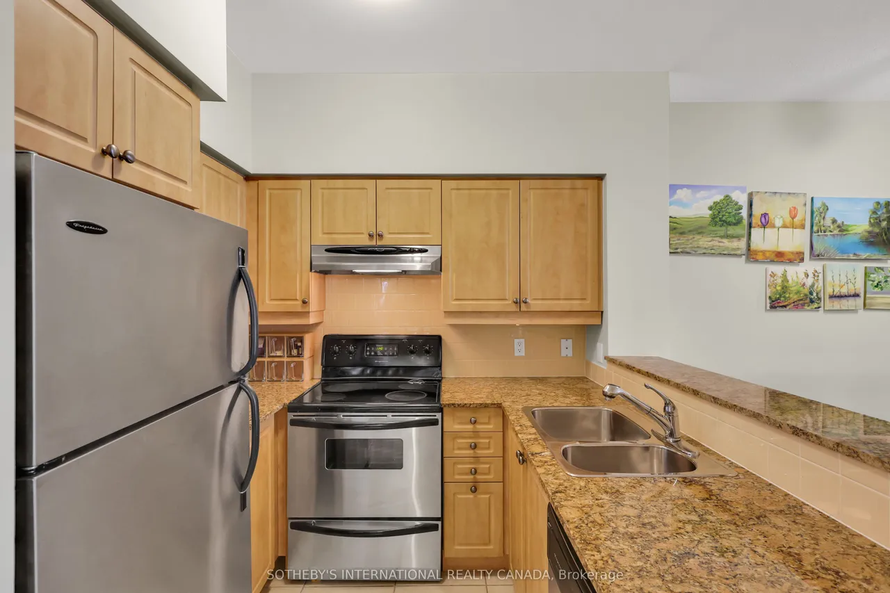 481 Rosewell Avenue — photo 3