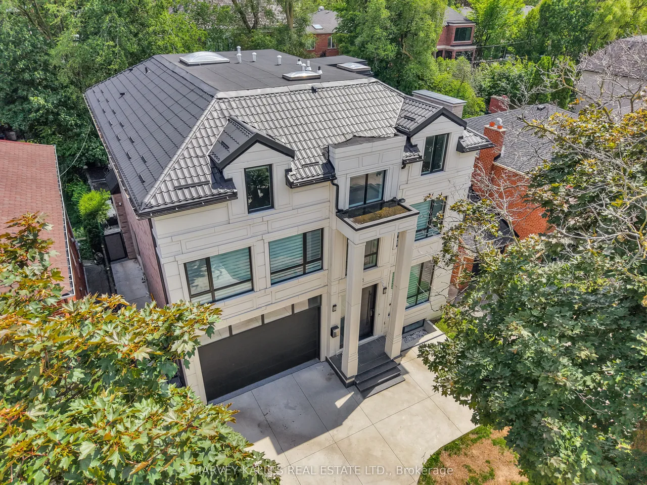 615 Briar Hill Avenue