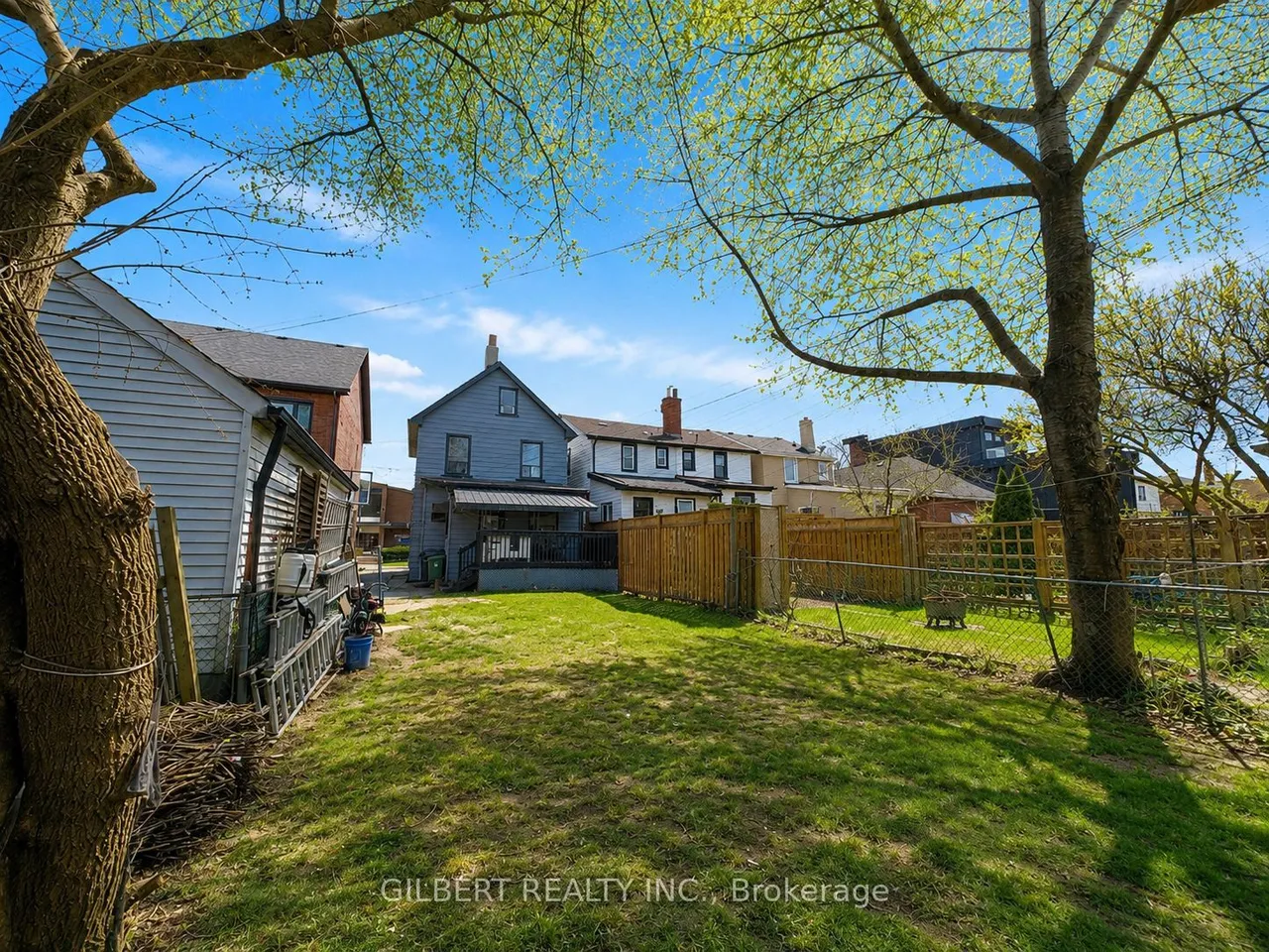 405 Westmount Avenue — photo 16