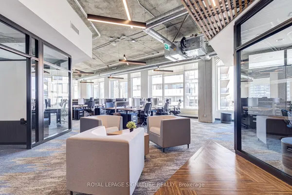 130 Queens Quay E