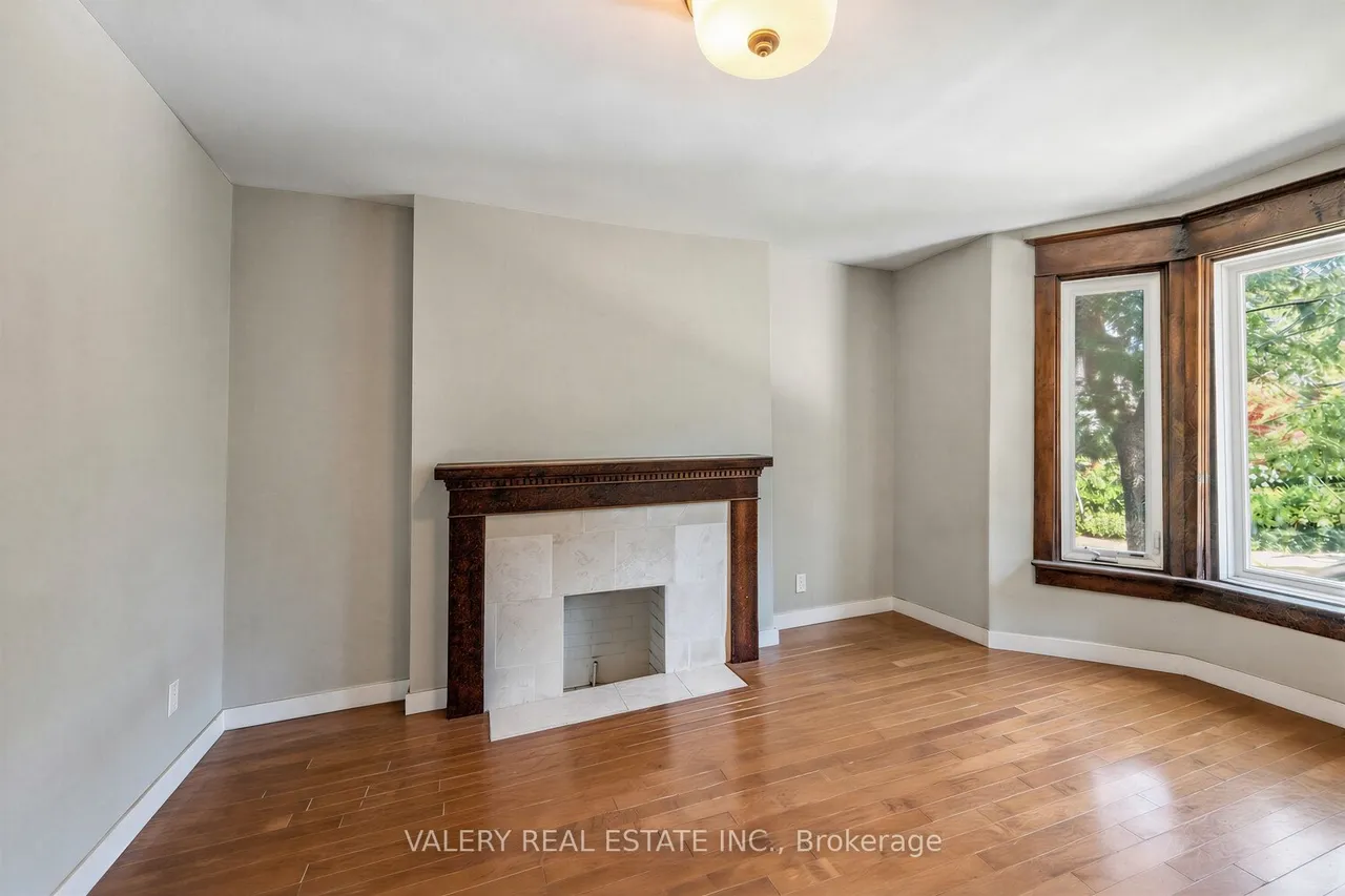 472 Crawford Street — photo 3