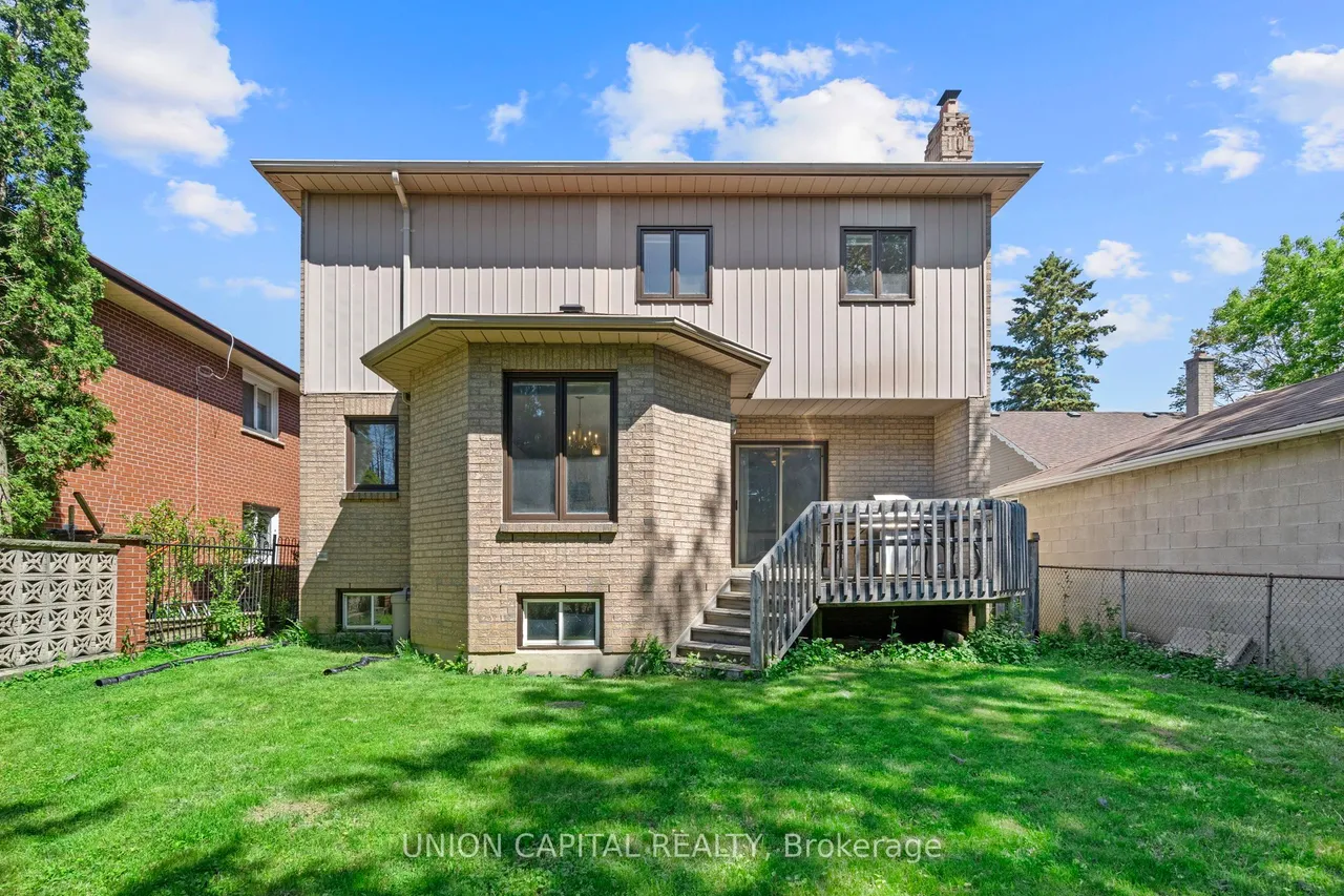 99 Abitibi Avenue — photo 26