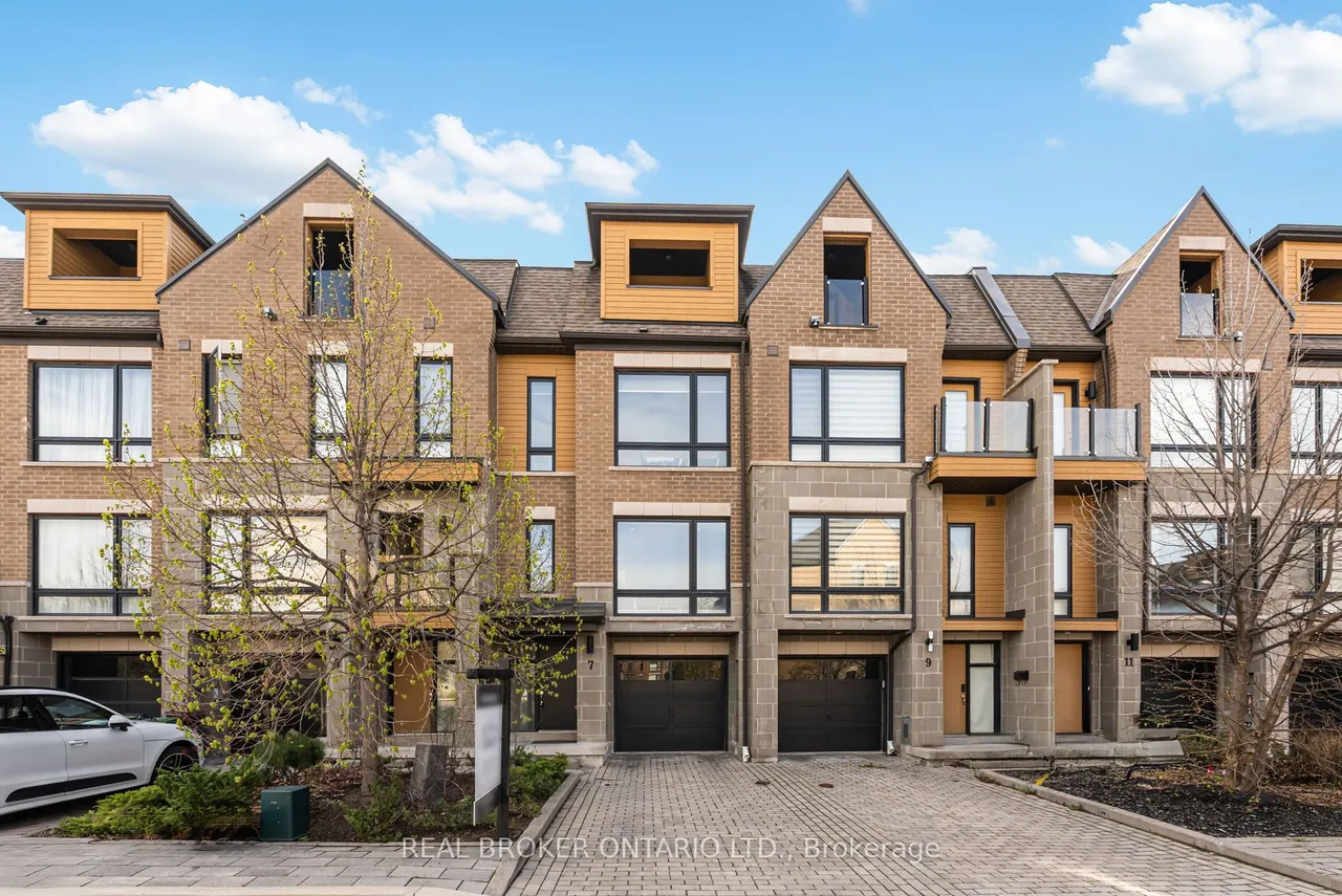 7 Kenneth Wood Crescent — photo 2