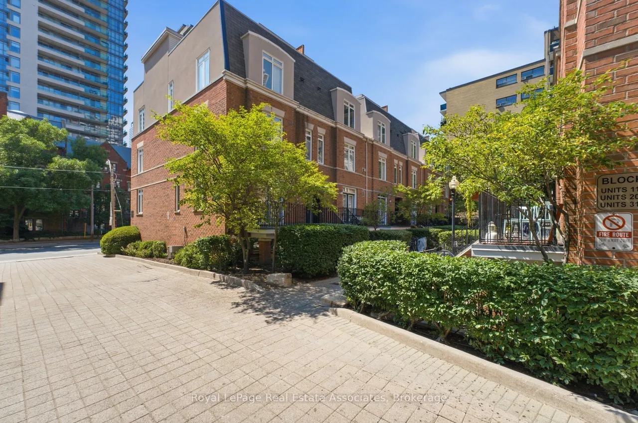 415 Jarvis Street — photo 22
