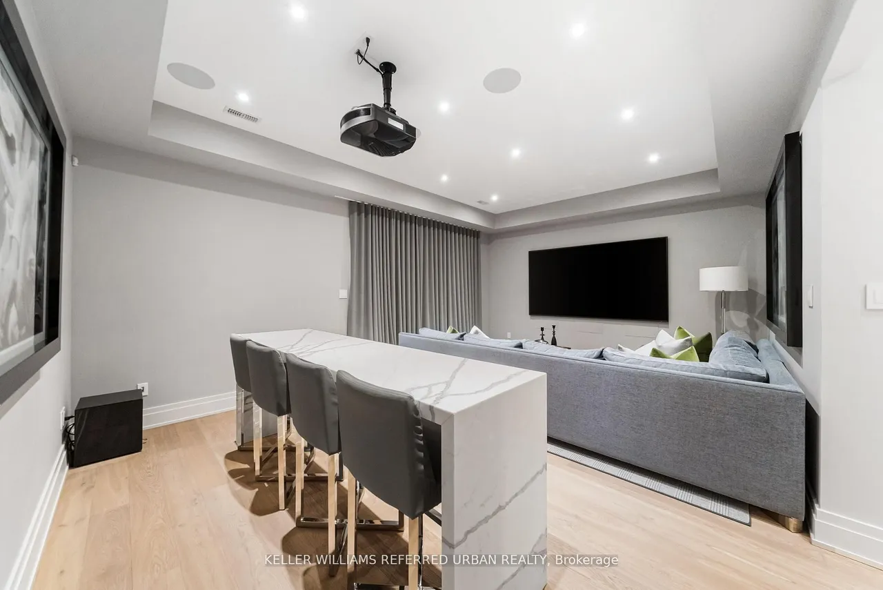 130 B Farnham Avenue — photo 50