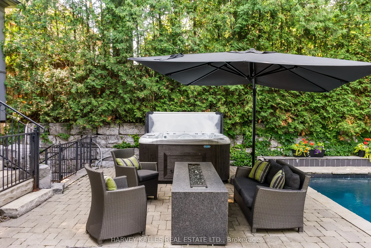 6 Vesta Drive — photo 25