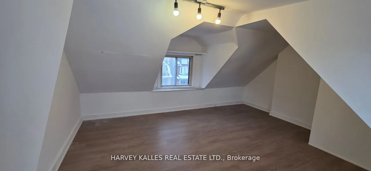 1767 Dufferin Street — photo 3