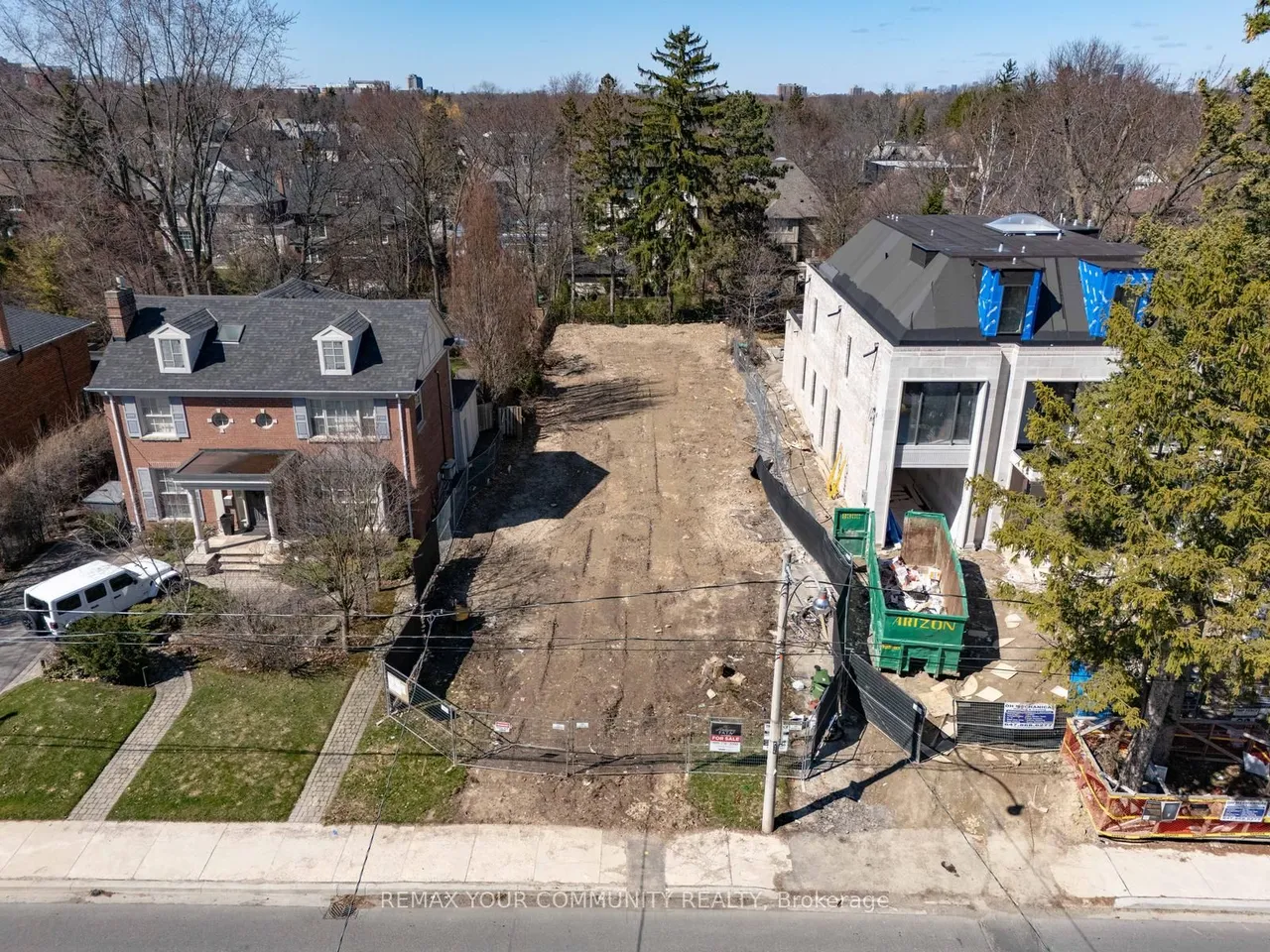 390 Glencairn Avenue — photo 3