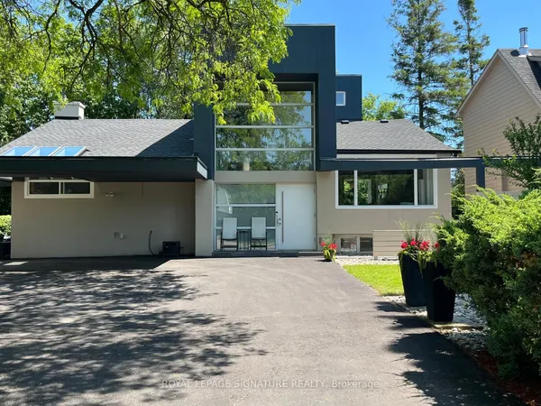 90 Berkinshaw Crescent