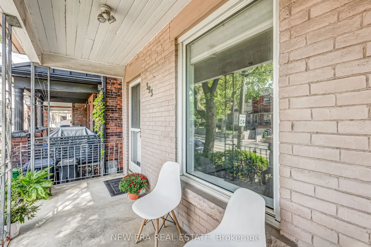 393 Ossington Avenue — photo 3