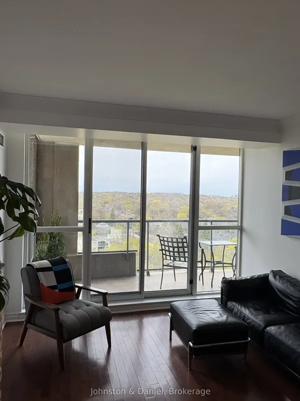 388 Bloor Street E — photo 2