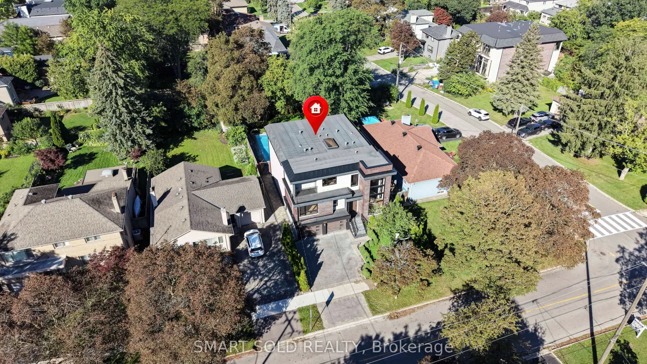 588 Conacher Drive — photo 3