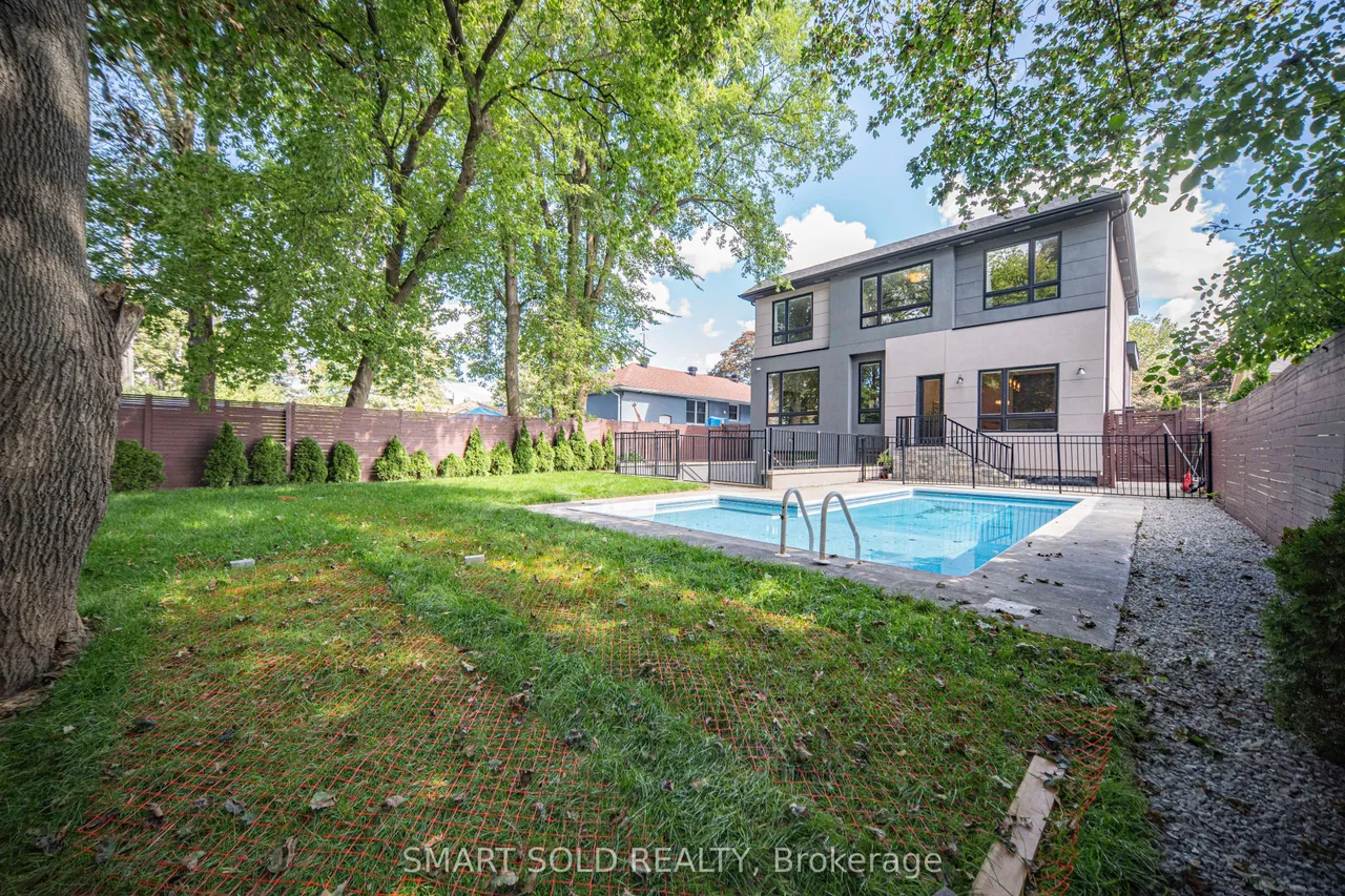 588 Conacher Drive — photo 49