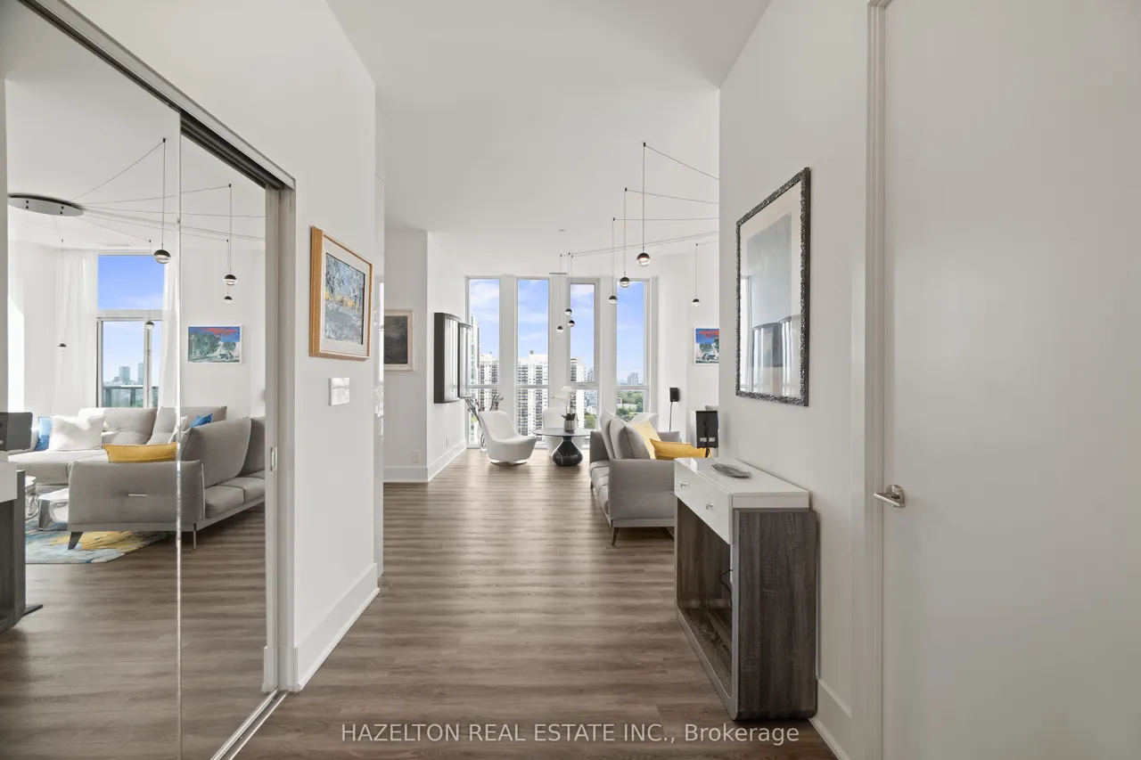 1486 Bathurst Street — photo 3