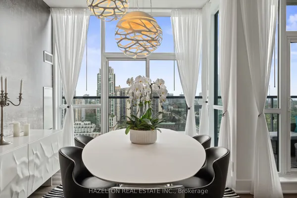 1486 Bathurst Street