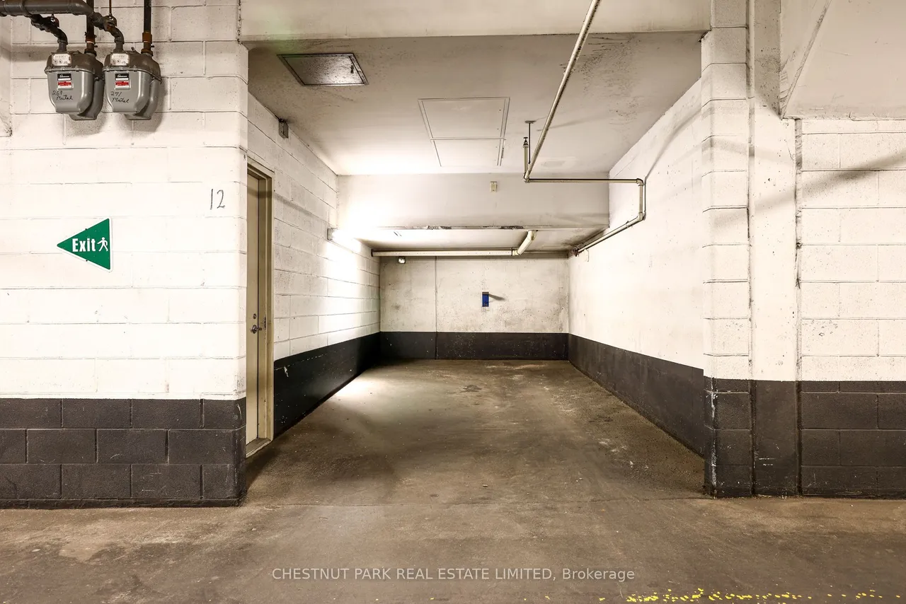 271 Mutual Street — photo 28