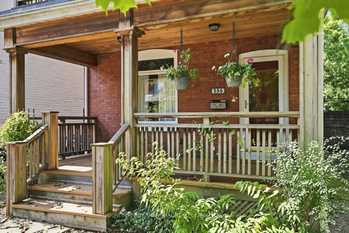 356 Howland Avenue — photo 2