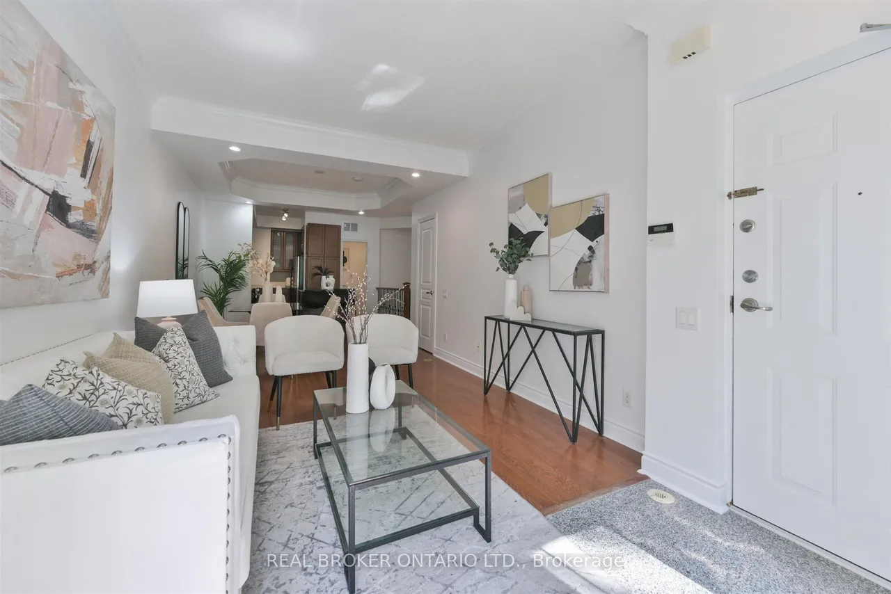 70 Byng Avenue — photo 2