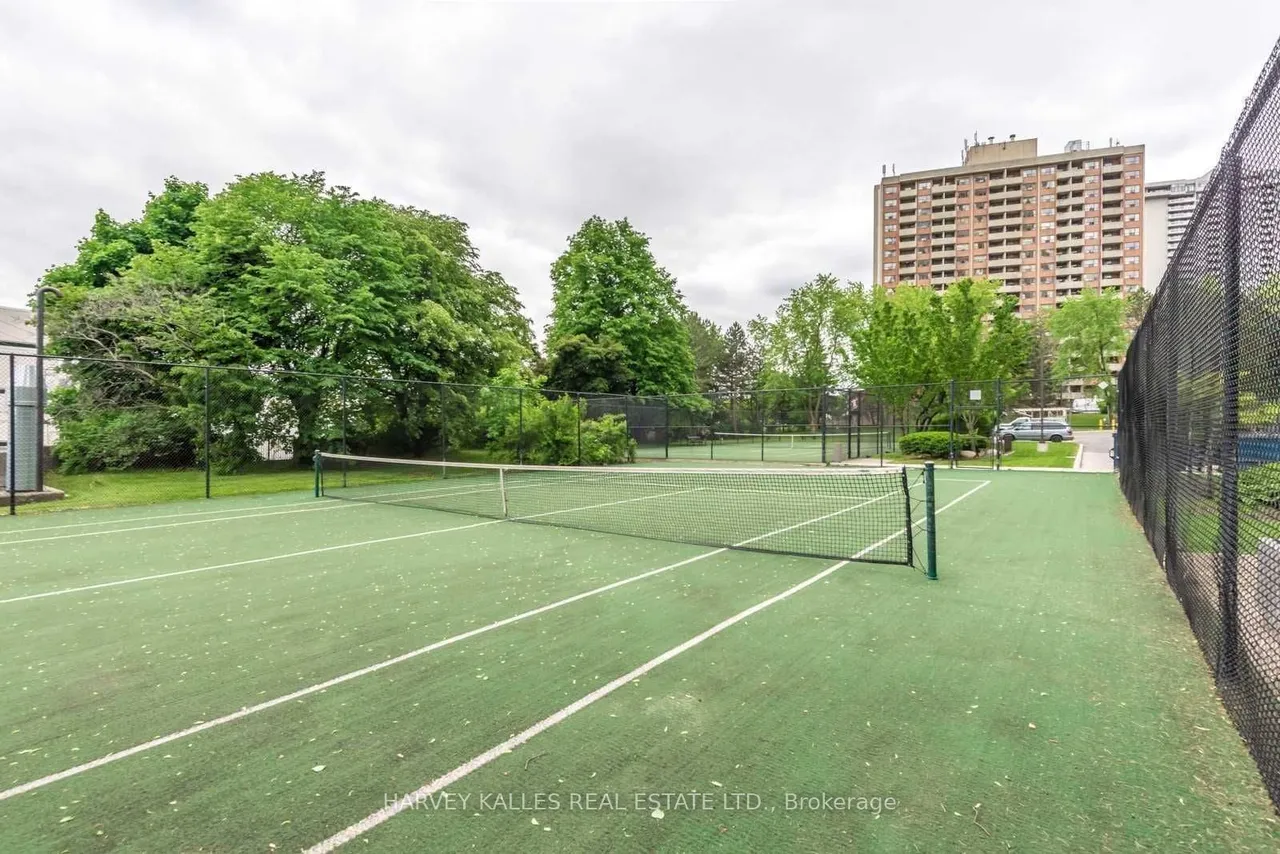 65 Skymark Drive — photo 47