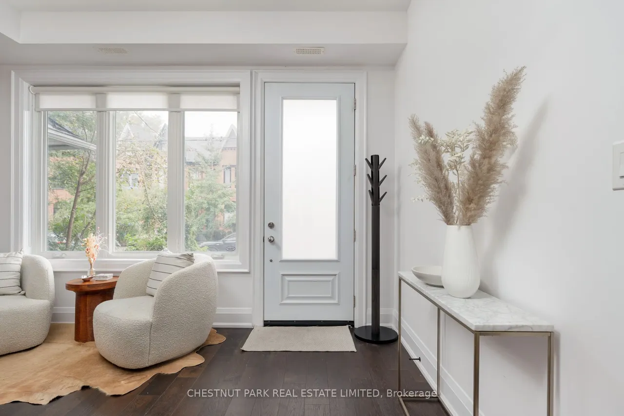 257 Borden Street — photo 3