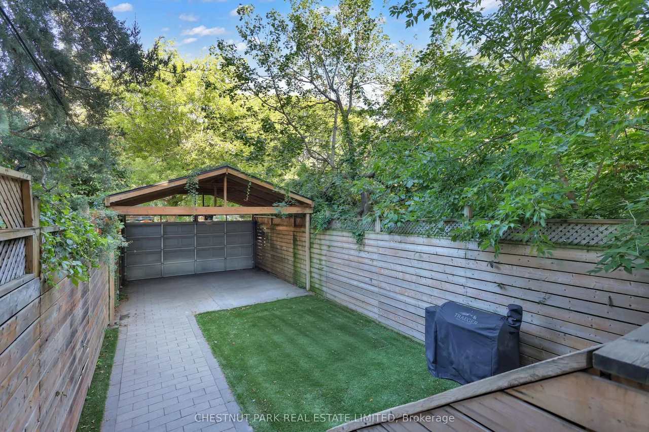 257 Borden Street — photo 46