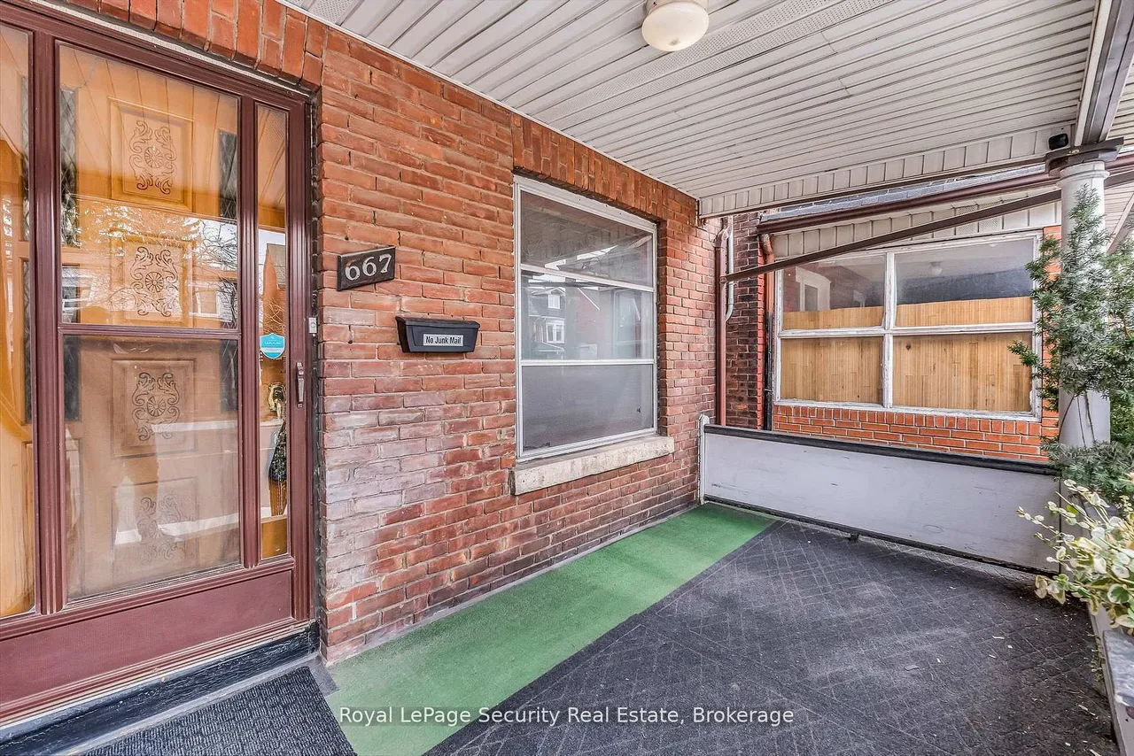 667 Ossington Avenue — photo 3