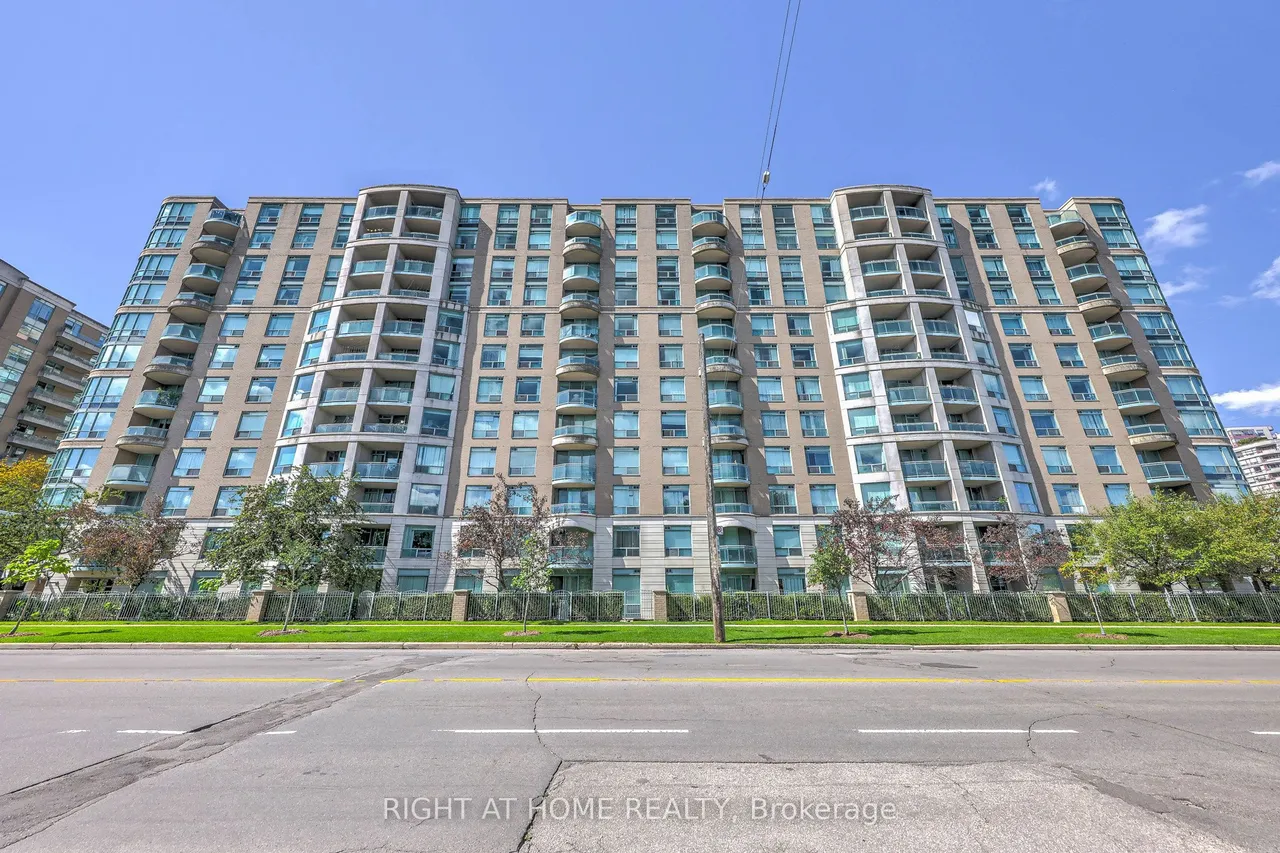 28 Pemberton Avenue — photo 2